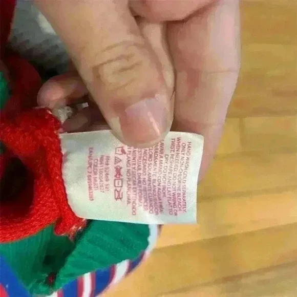 No Boundaries Women's Ugly Christmas Sweater S Reindeer Sequin Holiday - Picture 5 of 6